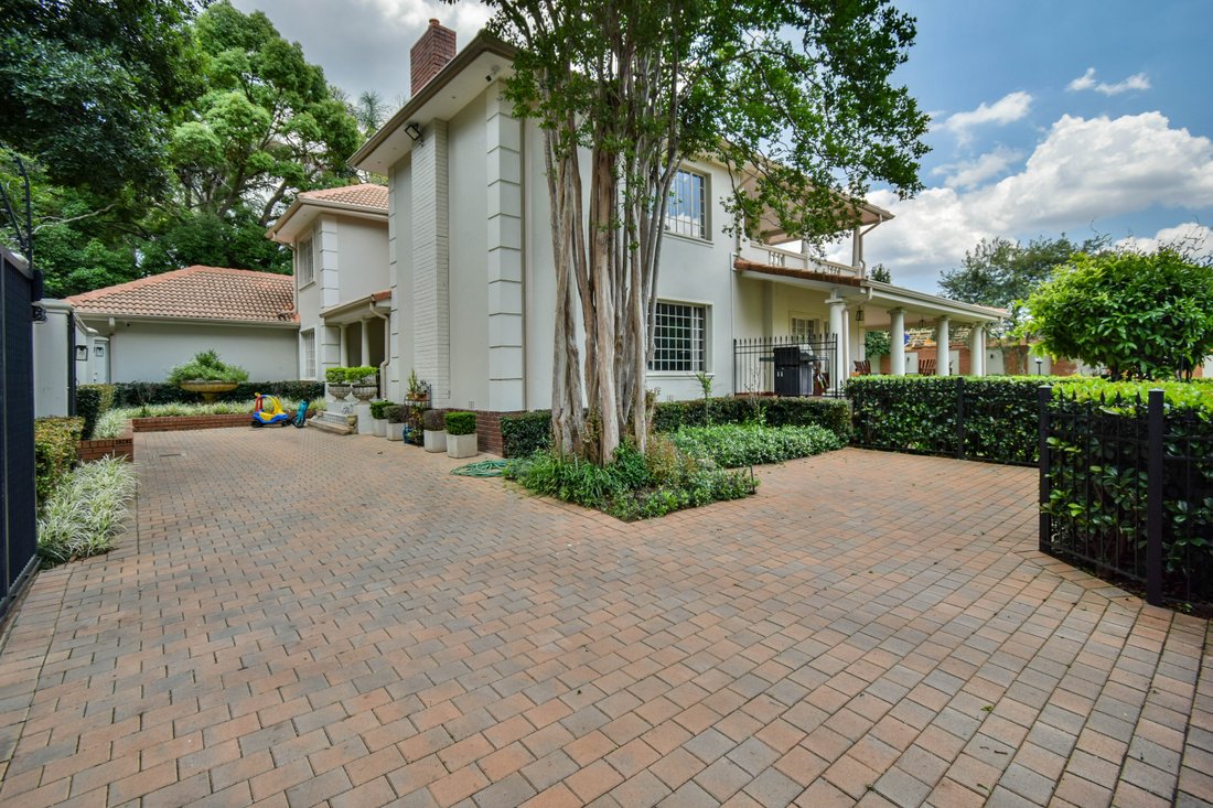 Country House in Waterkloof, Gauteng, South Africa 4 - 17522798