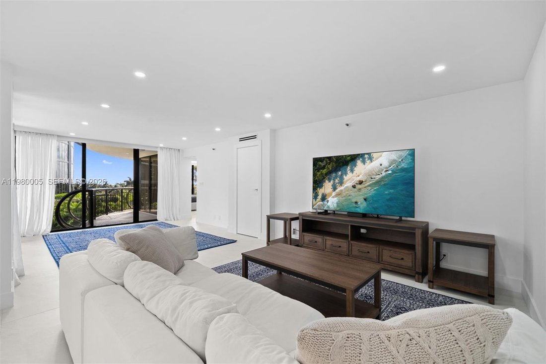 Condo in Miami, Florida, United States 5 - 17520373