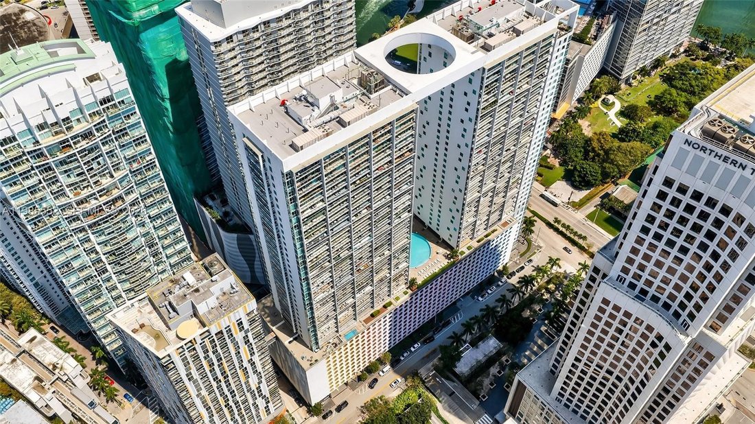 Condo in Miami, Florida, United States 5 - 17520332