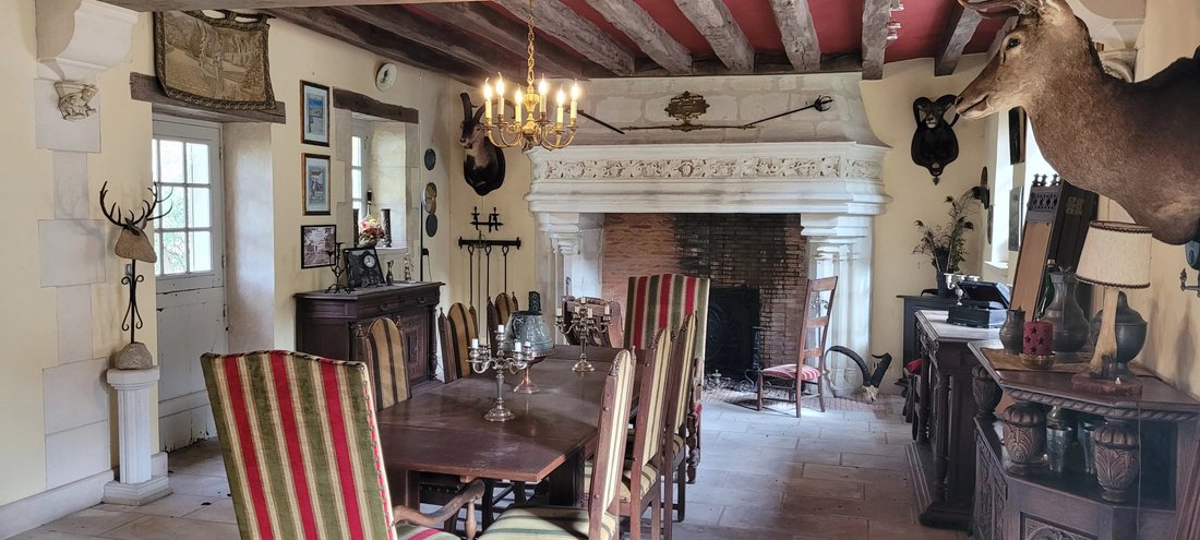Estate in La Chartre-sur-le-Loir, Pays de la Loire, France 5 - 17520513