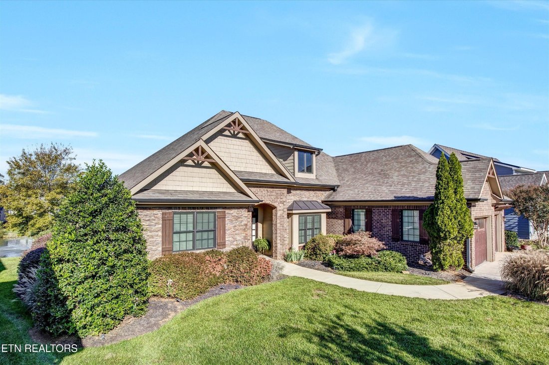 House in Tellico Village, Tennessee, United States 2 - 17520917