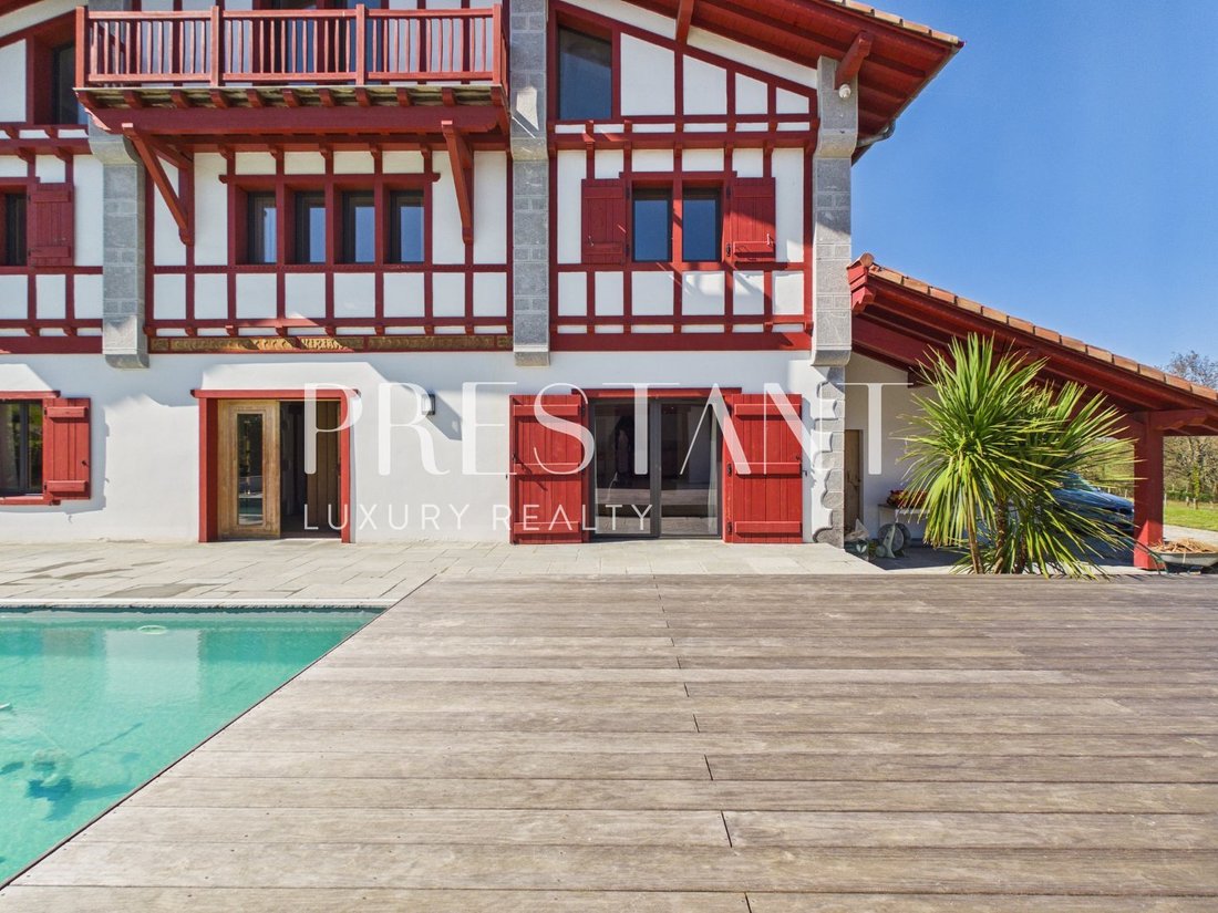 House in Larressore, Nouvelle-Aquitaine, France 1 - 17524047