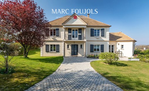 House in Luzarches, Ile-de-France, France 1