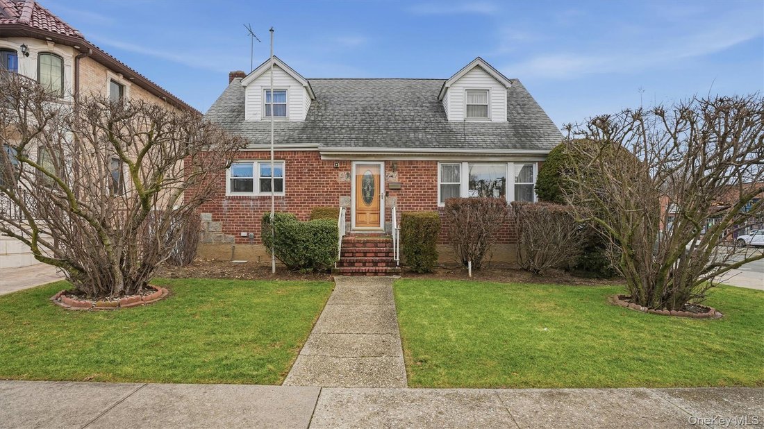 House in New York, New York, United States 1 - 17519857