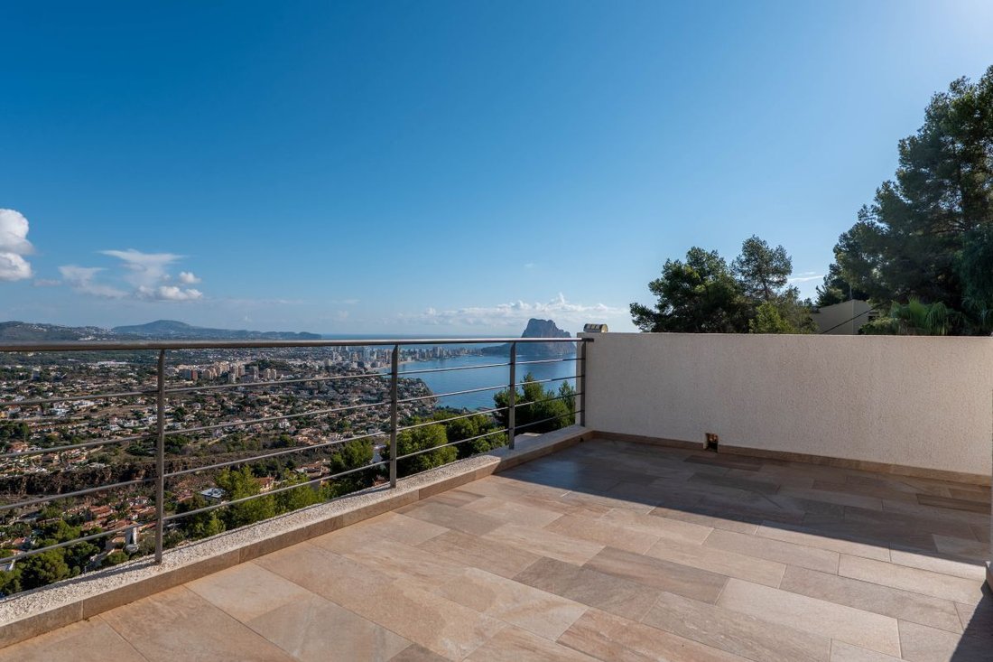 Chalet in Calp / Calpe, Valencian Community, Spain 5 - 17523560