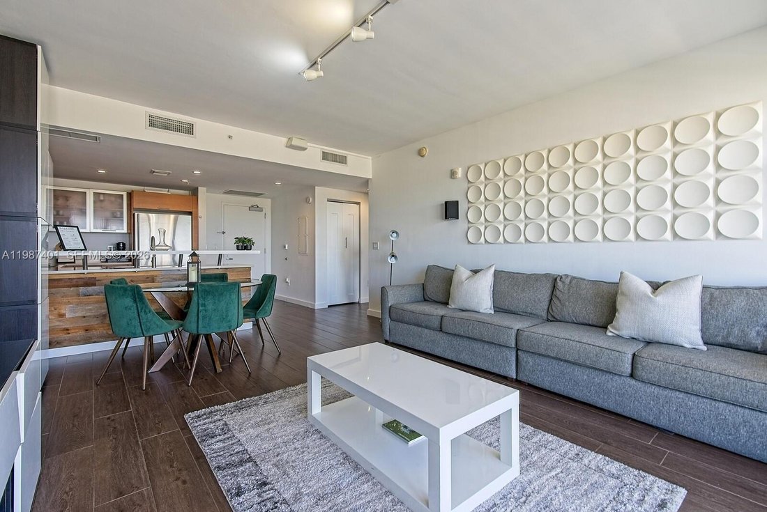 Condo in Miami, Florida, United States 5 - 17520286