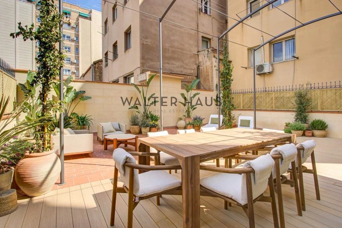 Apartment in Eixample, Barcelona, Spain 3 - 17520426