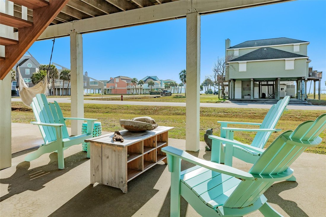 House in Galveston, Texas, United States 4 - 17524312