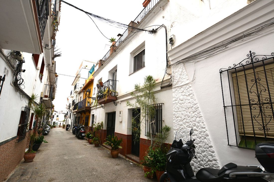 Townhouse in Marbella, Andalusia, Spain 1 - 17520773