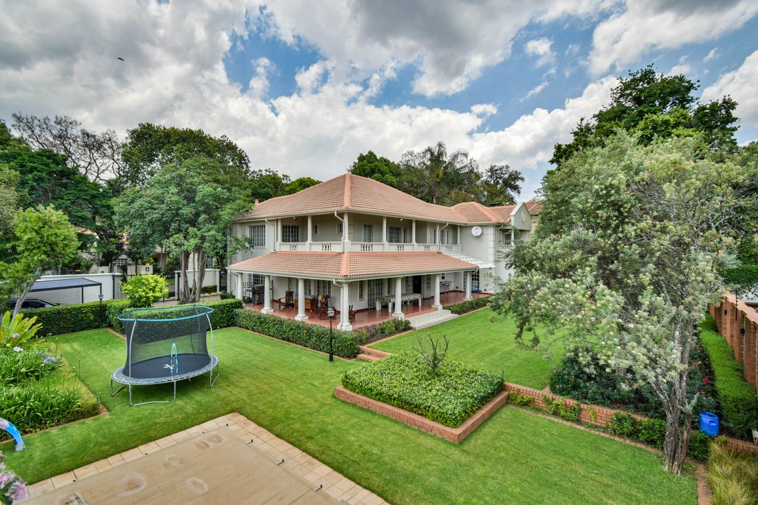 Country House in Waterkloof, Gauteng, South Africa 1 - 17522798