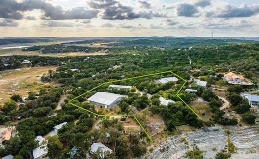 House in Pipe Creek, Texas, United States 1
