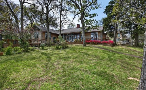 House in Gun Barrel City, Texas, United States 1