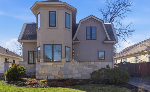House in Elgin, Illinois, United States 1