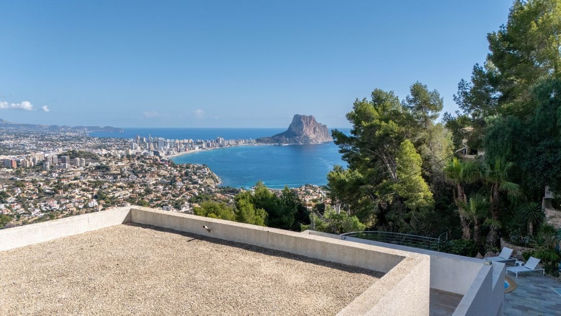 Chalet in Calp / Calpe, Valencian Community, Spain 3 - 17523560