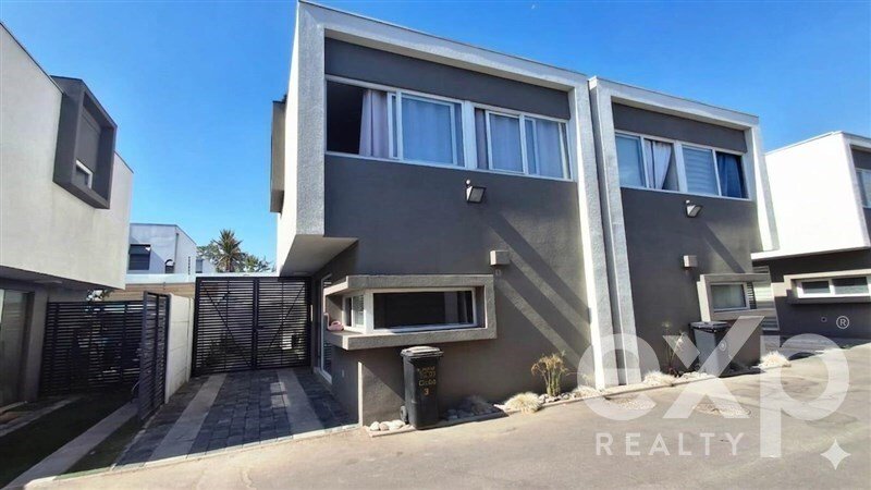 House in La Florida, Santiago Metropolitan Region, Chile 1 - 15887780