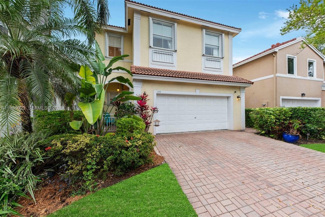 House in Hollywood, Florida, United States 2 - 17520296