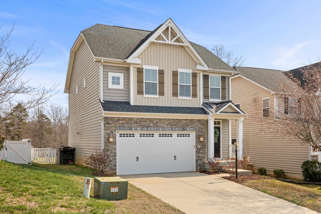 House in Charlottesville, Virginia, United States 1 - 17519066