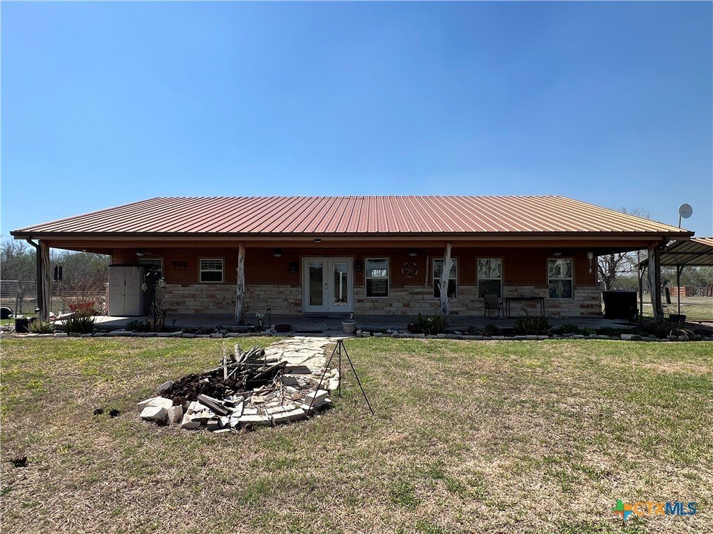 House in Goliad, Texas, United States 2 - 17519398