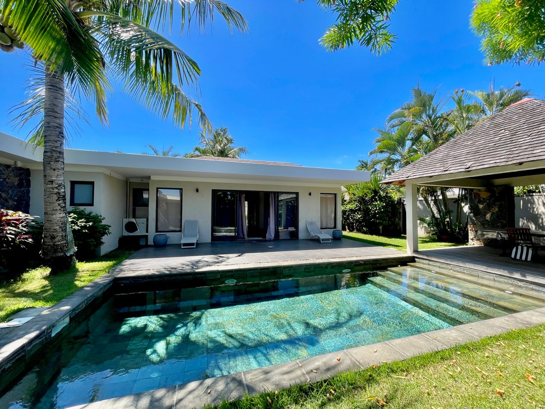 Villa in Grand Baie, Rivière du Rempart District, Mauritius 1 - 17522986