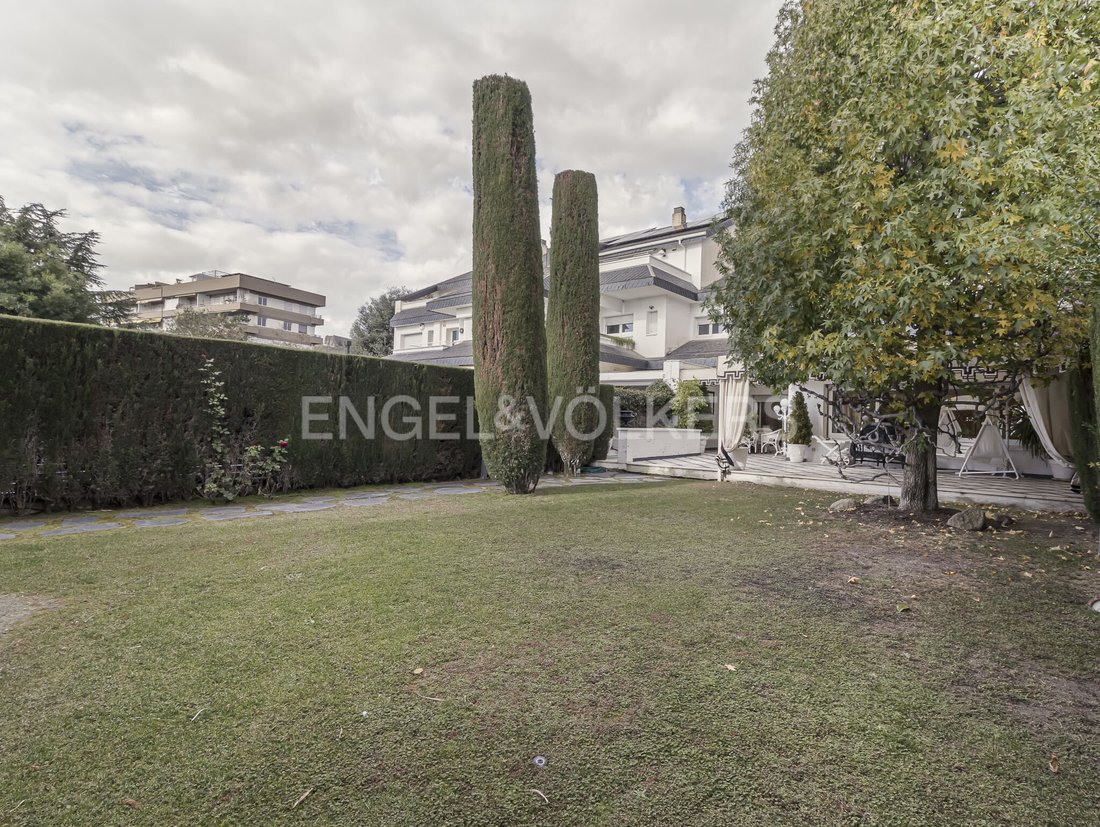 House in Les Corts, Barcelona, Spain 3 - 17524409