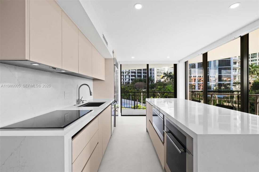 Condo in Miami, Florida, United States 4 - 17520373