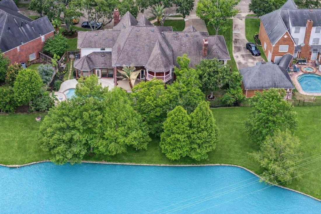 House in Sugar Land, Texas, United States 2 - 17142376