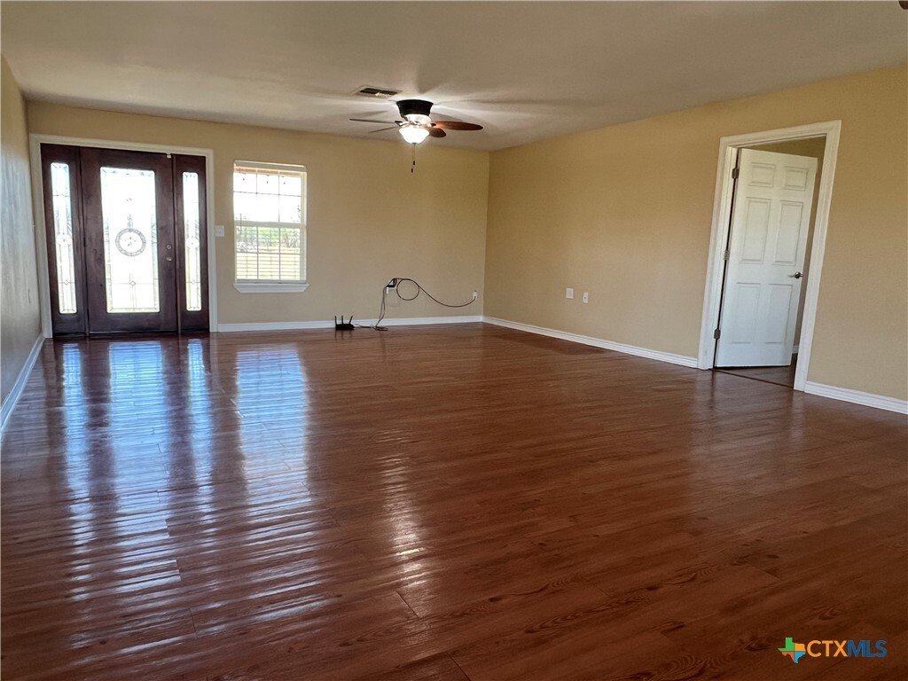 House in Goliad, Texas, United States 5 - 17519398