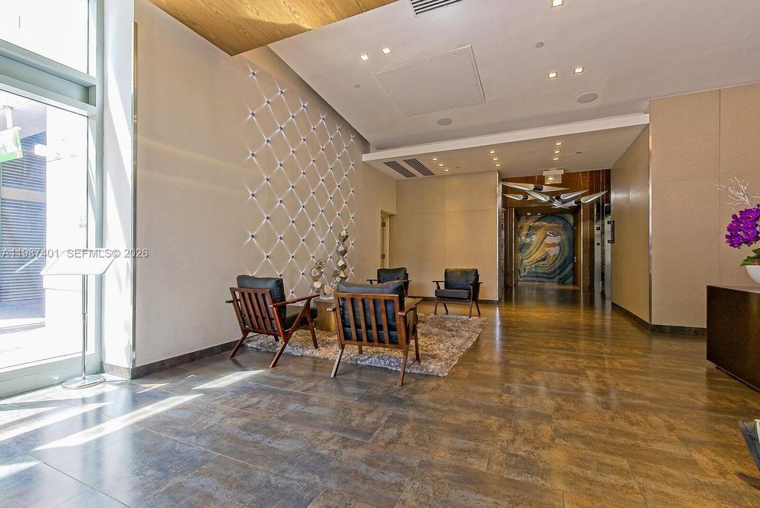 Condo in Miami, Florida, United States 3 - 17520286