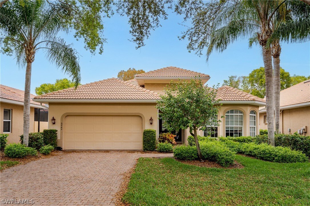 House in Naples, Florida, United States 1 - 17519473