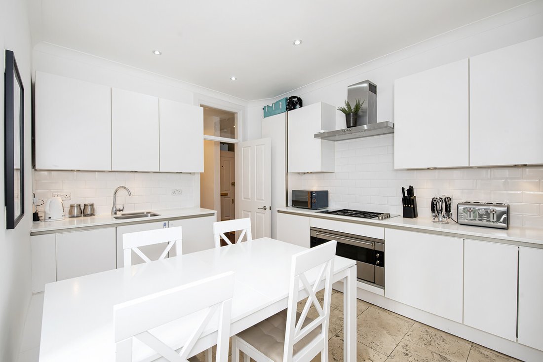 Apartment in Little Venice, Westminster, England 3 - 17523515