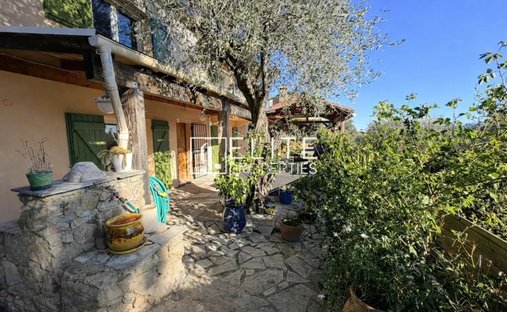 Villa in Spéracèdes, Provence-Alpes-Côte d'Azur, France 1
