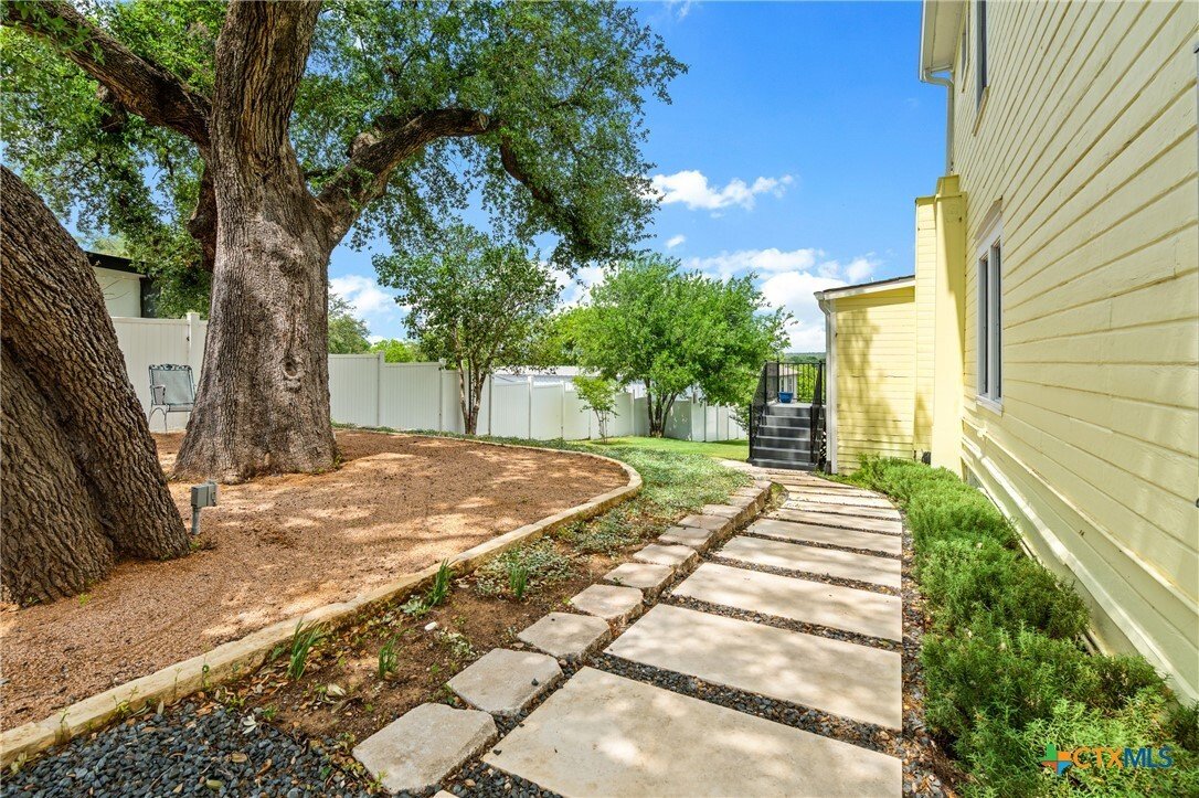 House in Marble Falls, Texas, United States 3 - 17519374