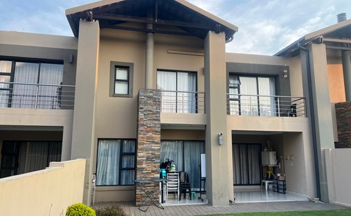 Townhouse in Centurion, Gauteng, South Africa 1