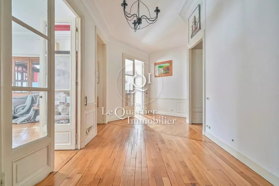 Apartment in Bois de Boulogne, Paris 16e Arrondissement, Paris 4 - 17518829