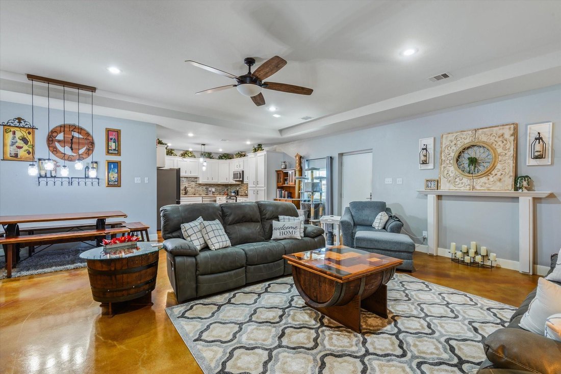 House in Santa Fe, Texas, United States 2 - 17522242