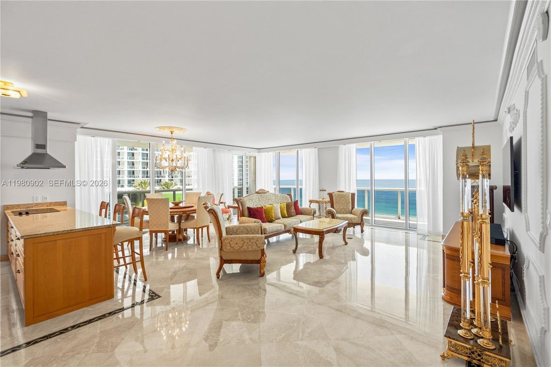 Condo in Hallandale Beach, Florida, United States 3 - 17520354