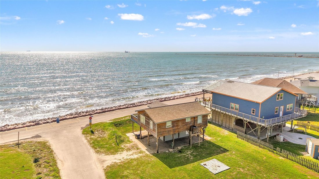 House in Freeport, Texas, United States 1 - 17522135