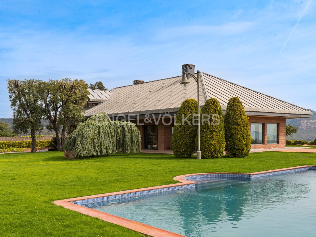 Villa in Bigues i Riells, Catalonia, Spain 2 - 13144438