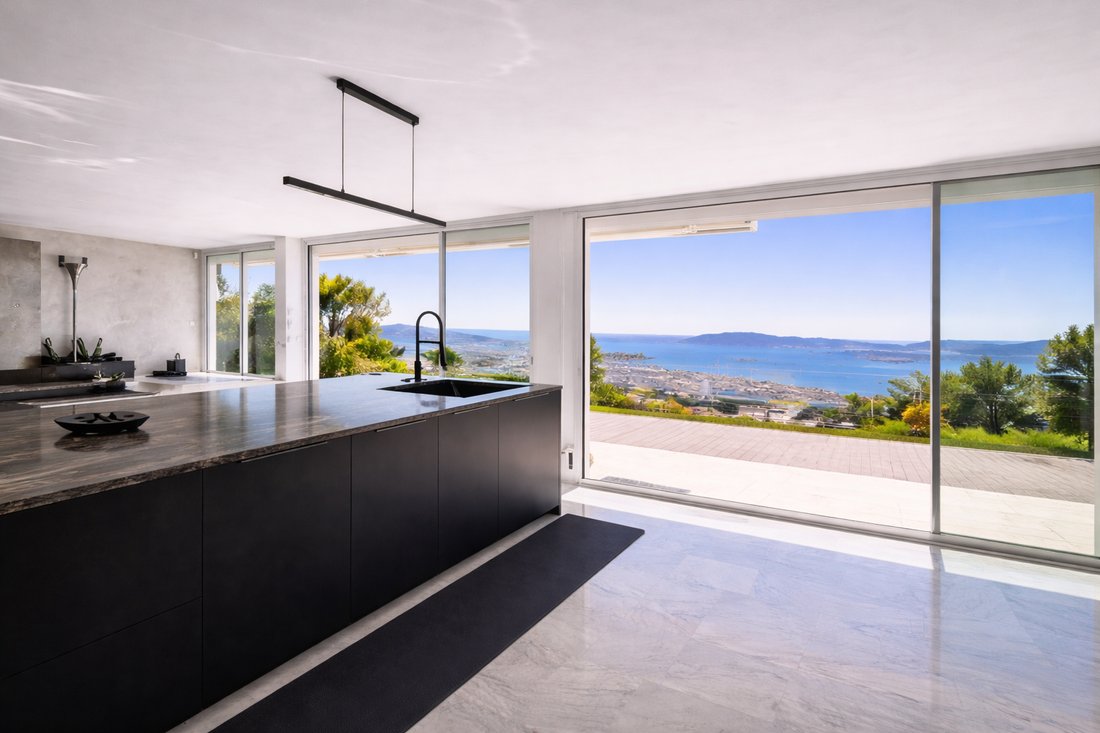 Apartment in Le Faron-Fort-Rouge, Toulon, France 4 - 17524106