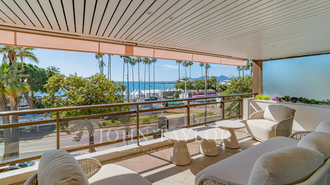 Apartment in Saint Nicolas, Cannes, France 1 - 17520989
