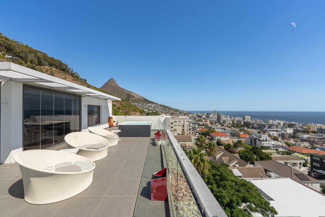 Apartment in Cape Town, Western Cape, South Africa 2 - 17519993