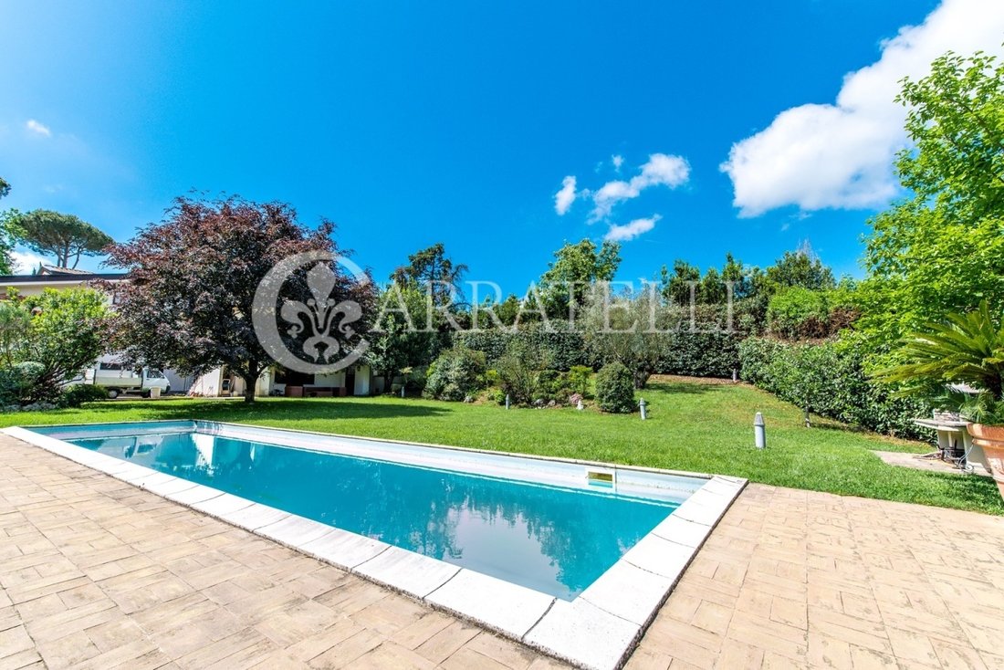 Villa in Giustiniana - La Storta - Olgiata, Rome, Lazio 3 - 17524398