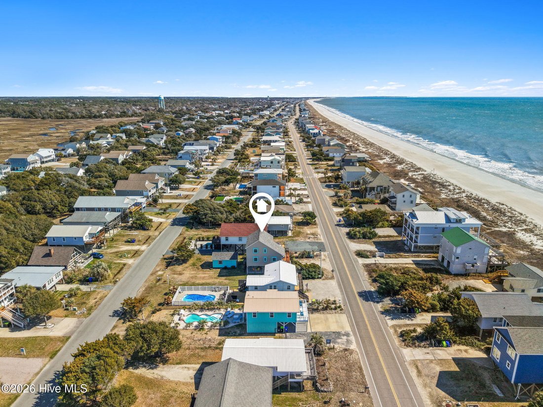House in Oak Island, North Carolina, United States 4 - 17523290