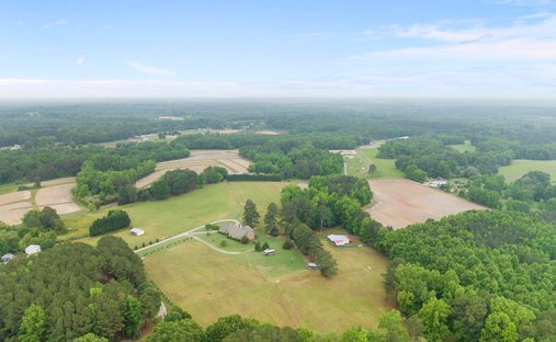 Farm Ranch in Castalia, North Carolina, United States 1