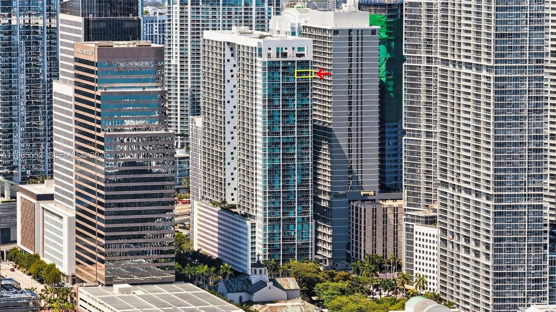 Condo in Miami, Florida, United States 3 - 17520332