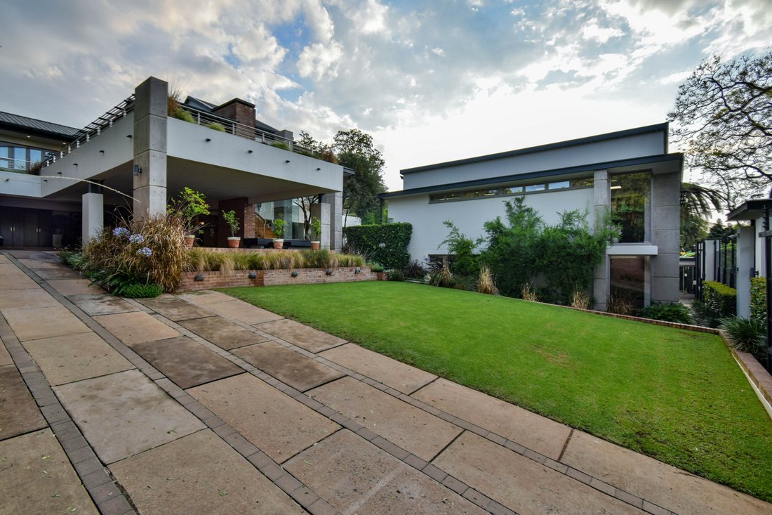 House in Waterkloof, Gauteng, South Africa 4 - 17522819