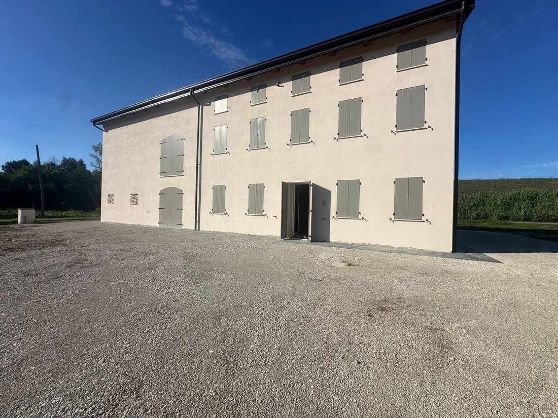 Villa in San Marino-Fossoli-Cortile, Carpi, Emilia-Romagna 1 - 17524749