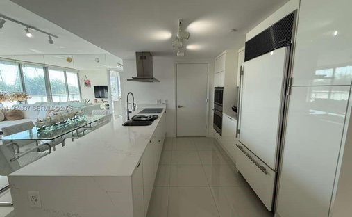 Condo in Miami, Florida, United States 1