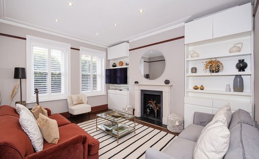Apartment in Little Venice, Westminster, England 1