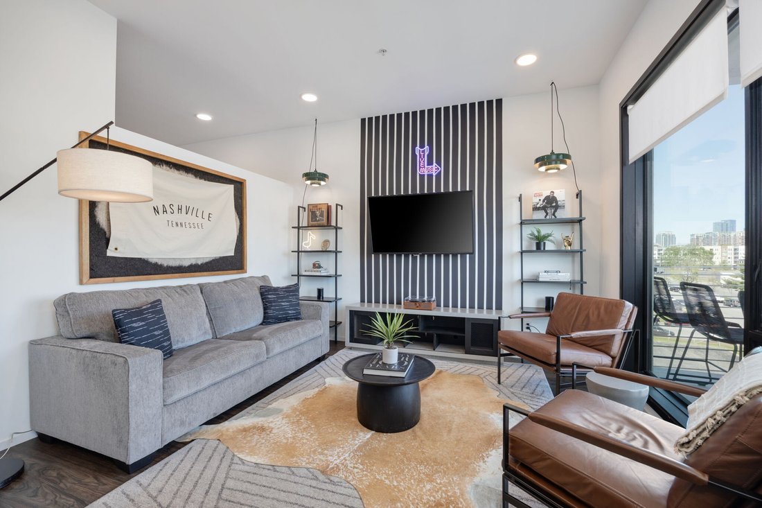 Condo in Nashville, Tennessee, United States 2 - 17520876